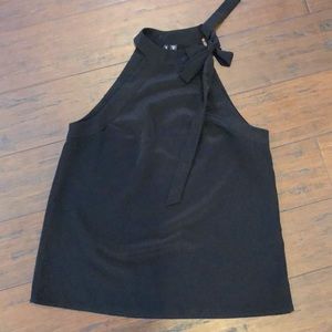 Tie at neck classy top